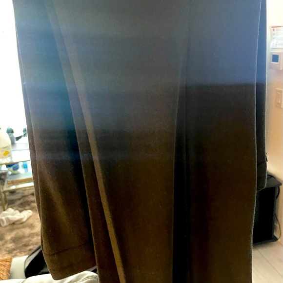 Laura Pant Suits - Picture 4 of 7